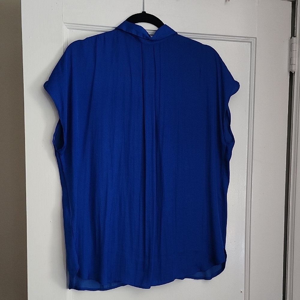 Nine West Royal Blue Button-Down Short Sleeved Shirt - Picture 7 of 9